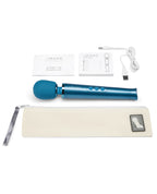 Le Wand Le Wand Petite Rechargeable Vibrating Massager - Blue - Image 4